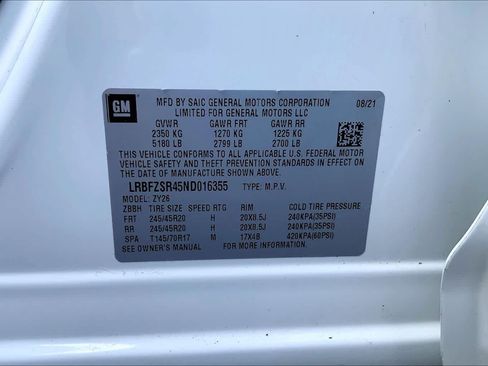 Used 2022 Buick Envision Avenir w/ Premium Seat Package AWD/4WD image 37