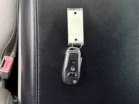 Used 2019 Ford F250 XLT w/ XLT Value Package image 31