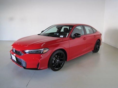 Used 2025 Honda Civic Sport Touring image 1