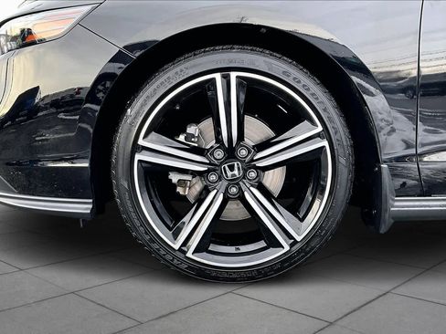 Used 2023 Honda Accord Sport image 10