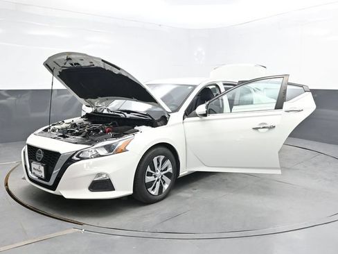 Used 2021 Nissan Altima 2.5 S FWD image 52