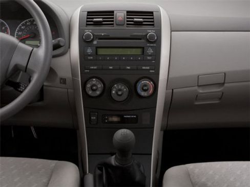 Used 2010 Toyota Corolla LE FWD image 10