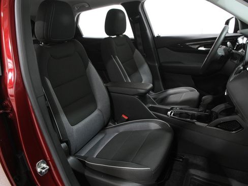 Certified 2024 Chevrolet TrailBlazer LS w/ LS Convenience Package image 17