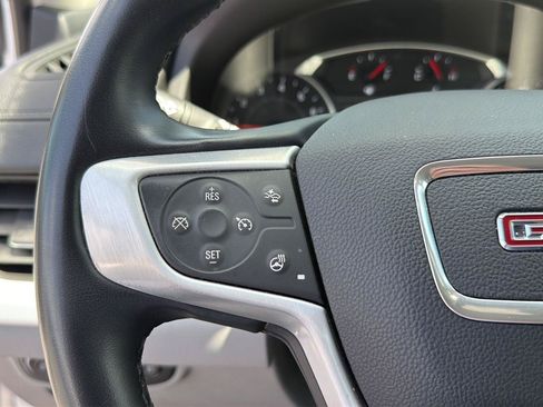 Certified 2024 GMC Terrain SLT FWD image 20