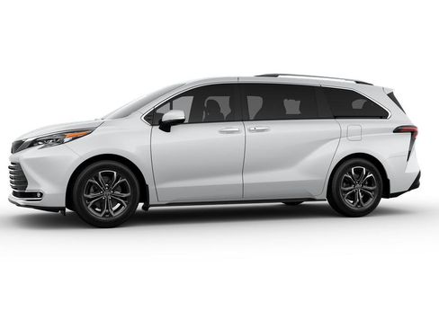 New 2025 Toyota Sienna Platinum image 3