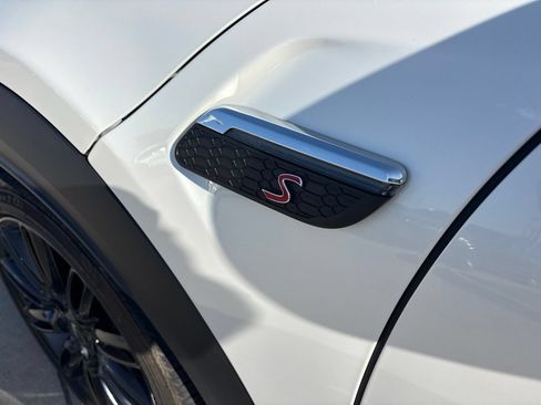 Used 2024 MINI Cooper S FWD image 9