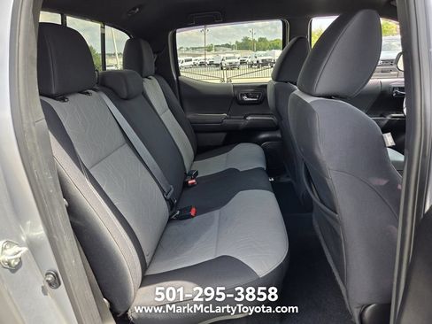 Used 2022 Toyota Tacoma TRD Sport w/ Technology Package AWD/4WD image 15
