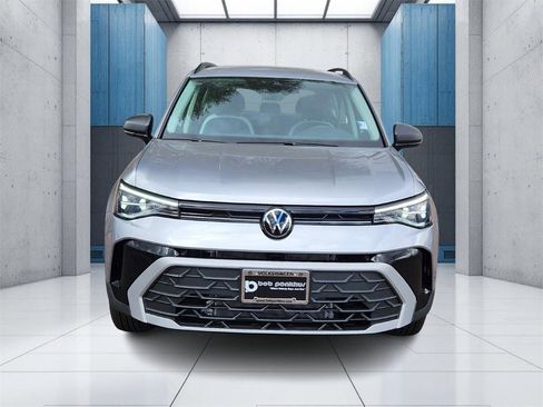 New 2025 Volkswagen Taos S image 24