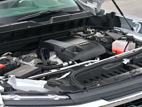 Used 2025 Chevrolet Silverado 1500 LT w/ Max Trailering Package image 8