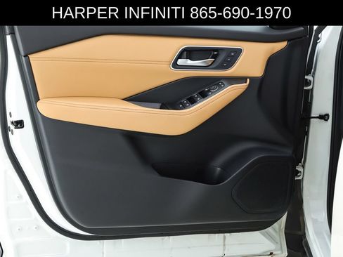 Used 2023 Nissan Rogue Platinum AWD/4WD image 57