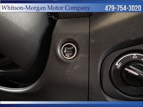 Used 2024 Nissan Frontier SV w/ SV Convenience Package AWD/4WD image 24