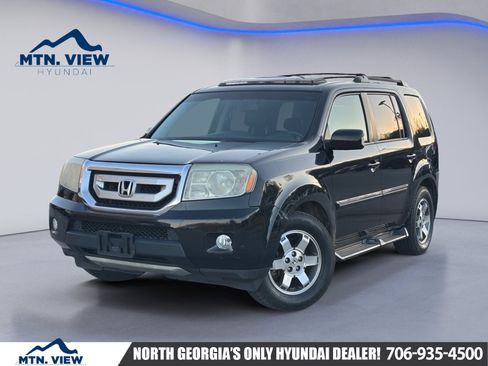 Used 2011 Honda Pilot Touring image 1
