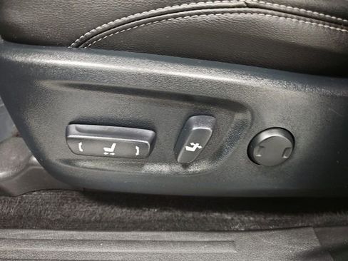 Used 2023 Toyota 4Runner SR5 Premium w/ Moonroof Package image 16