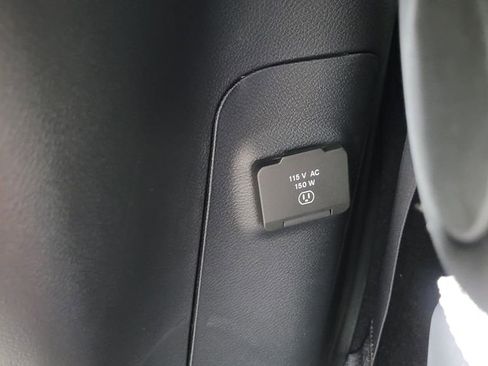 New 2026 Chrysler Pacifica Select image 39