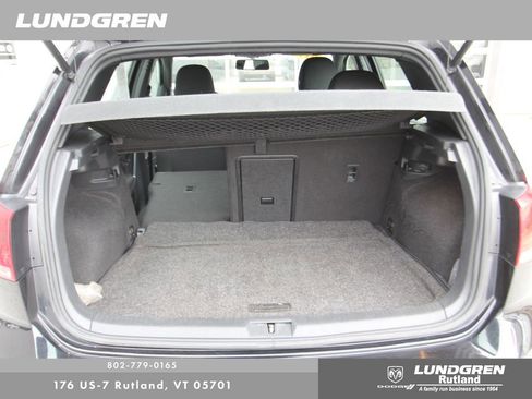 Used 2017 Volkswagen Golf 4-Door image 33