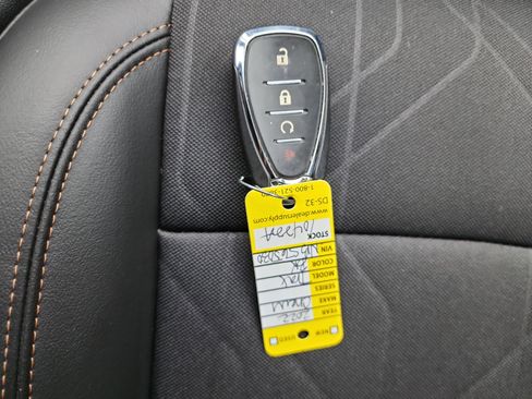 Certified 2022 Chevrolet Trax LT w/ LT Convenience Package image 33