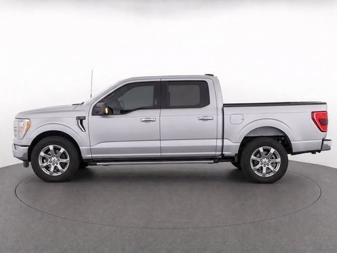 Used 2021 Ford F150 XLT w/ Equipment Group 302A High RWD image 3