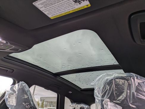 New 2025 Audi SQ5 Premium Plus image 16