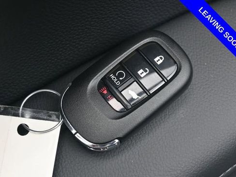 Used 2025 Honda CR-V EX image 19