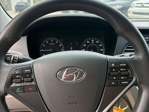 Used 2017 Hyundai Sonata SE FWD image 38