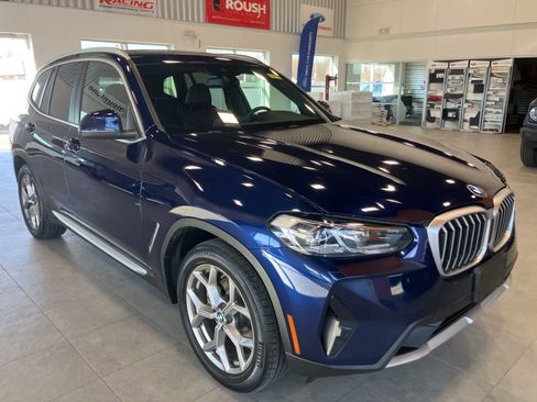 Used 2022 BMW X3 xDrive30i AWD/4WD image 3