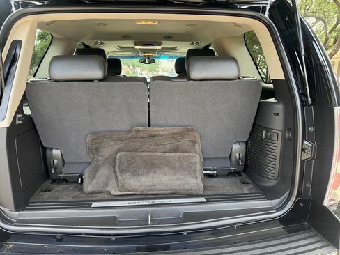 Used 2012 GMC Yukon Denali AWD/4WD image 34