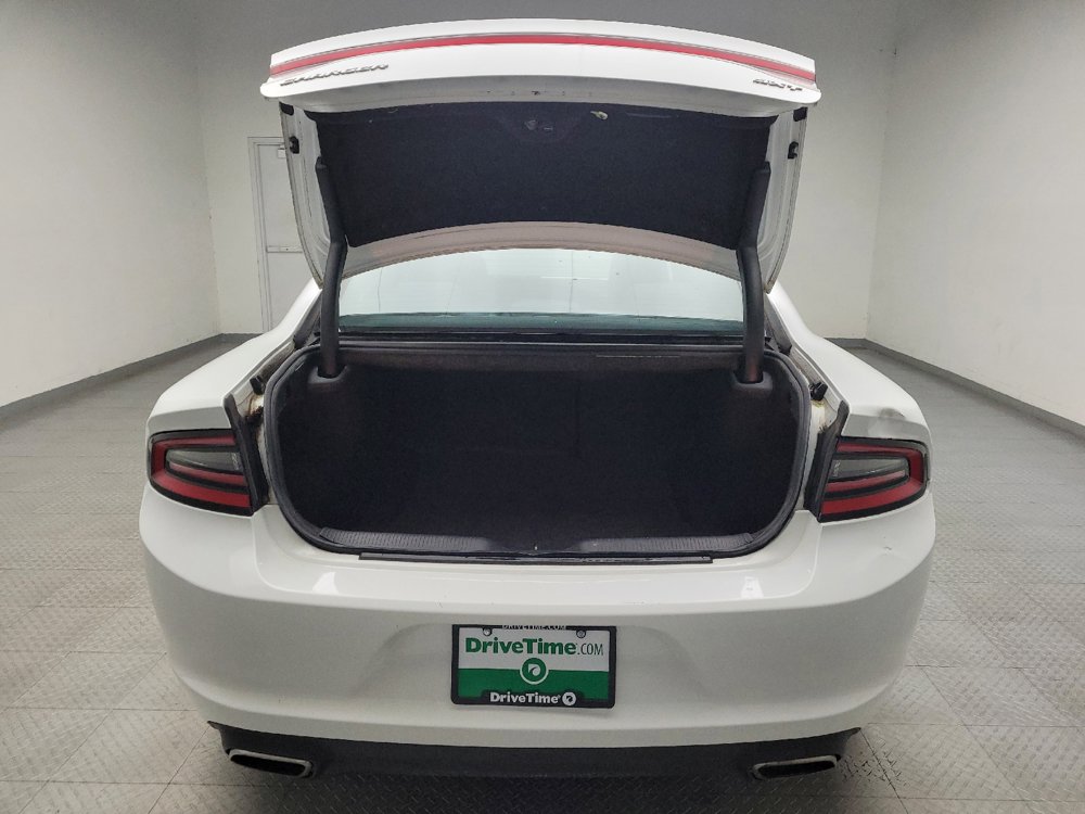 Used 2016 Dodge Charger SXT RWD image 29
