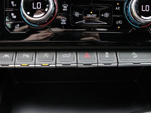 New 2026 GMC Sierra 1500 Denali image 42