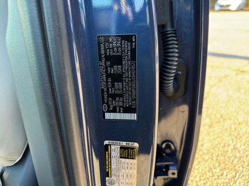 Used 2025 Hyundai Santa Fe SEL image 25