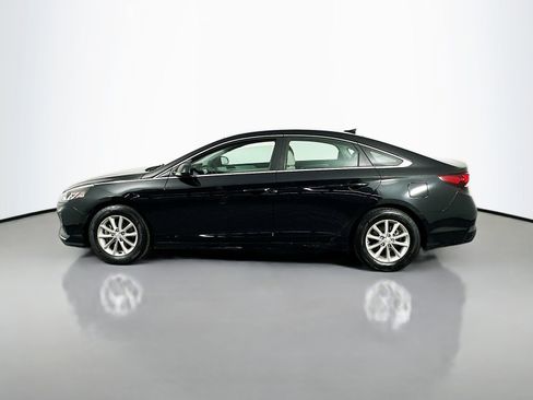 Used 2019 Hyundai Sonata SE w/ Cargo Package FWD image 5