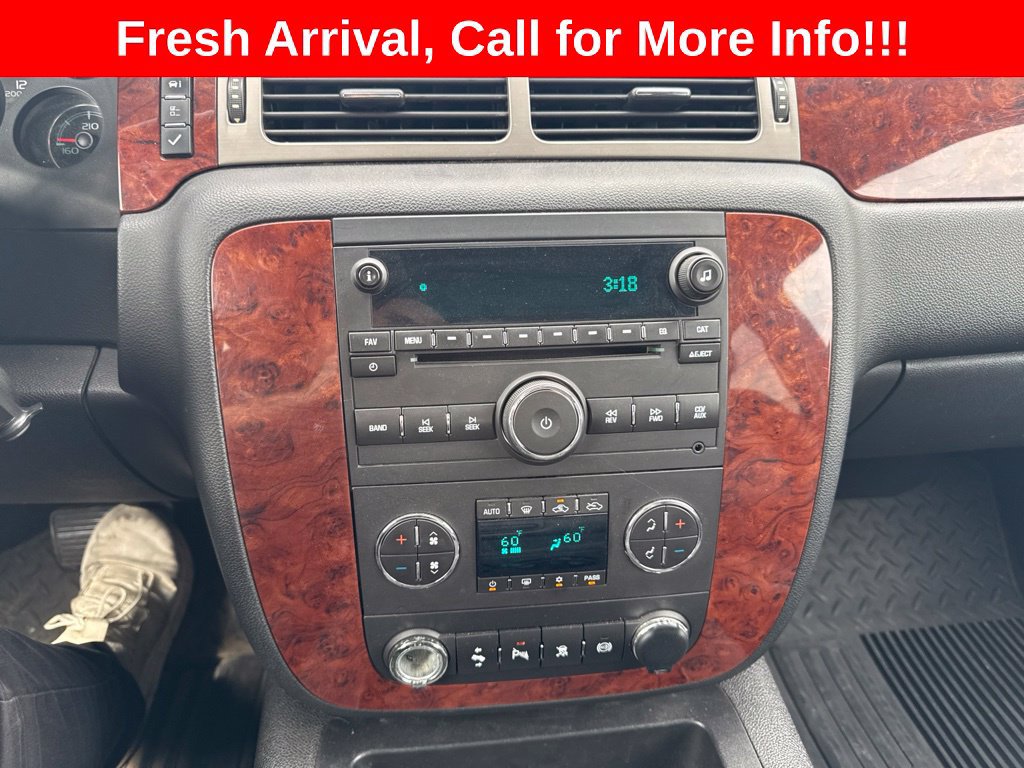 Used 2011 Chevrolet Silverado 2500 LTZ w/ LTZ Plus Package AWD/4WD image 6