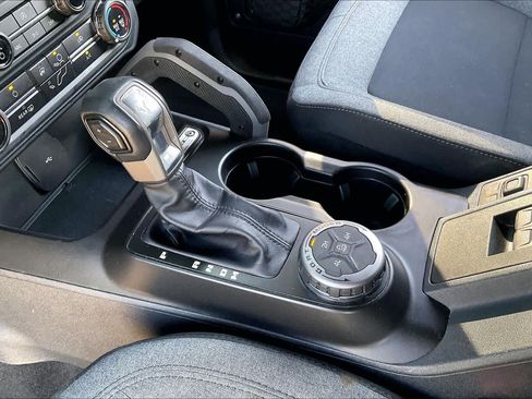 Used 2022 Ford Bronco Big Bend AWD/4WD image 16