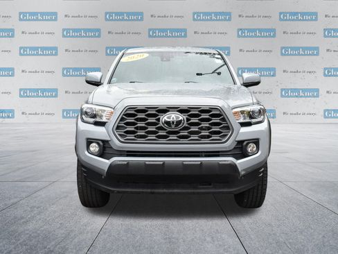 Used 2020 Toyota Tacoma TRD Off-Road AWD/4WD image 2