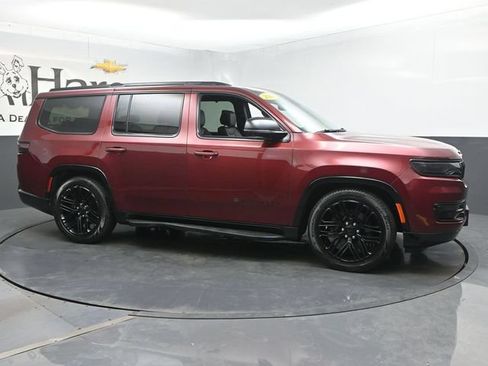 Used 2023 Jeep Wagoneer Series II w/ Convenience Group I AWD/4WD image 1