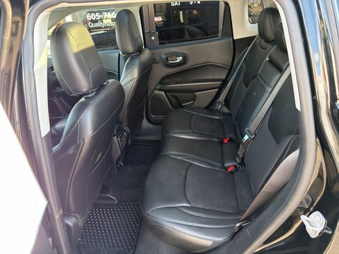 Used 2018 Jeep Compass Latitude w/ Popular Equipment Group image 15