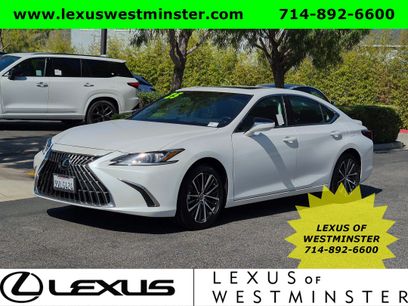 Used 2025 Lexus ES 300h w/ Premium Package