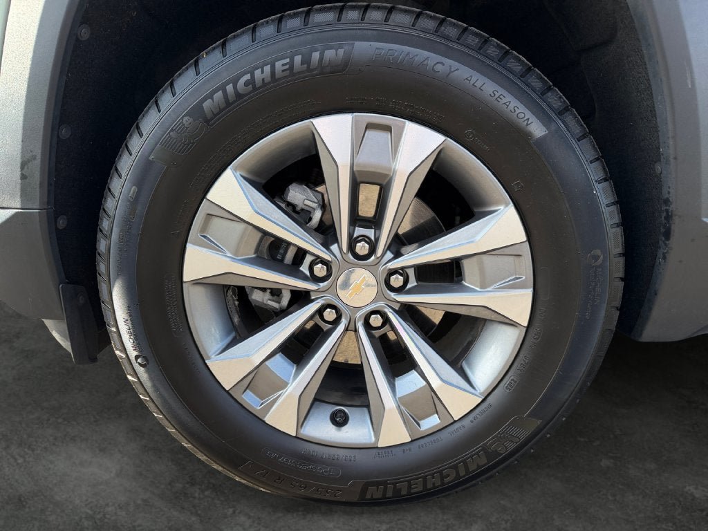 Certified 2026 Chevrolet Equinox LT AWD/4WD image 4