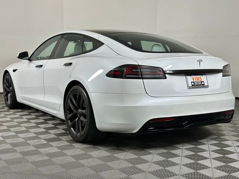 Used 2022 Tesla Model S image 32