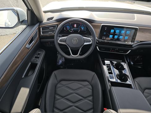 New 2026 Volkswagen Atlas SE image 20