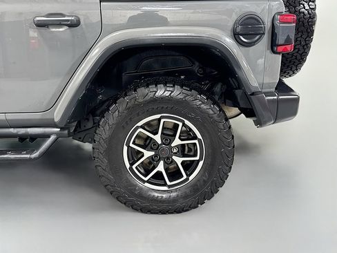 Used 2021 Jeep Wrangler Unlimited Rubicon 4xe w/ Safety Group image 12