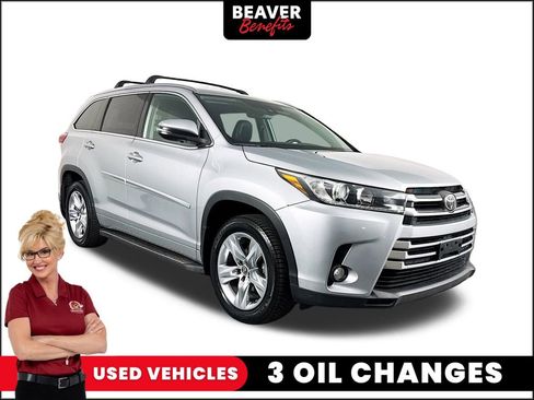 Used 2018 Toyota Highlander Limited image 1