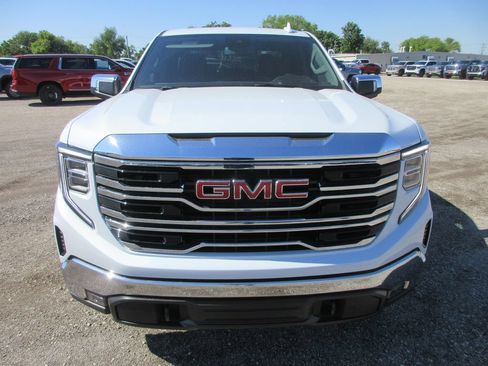 New 2026 GMC Sierra 1500 SLT w/ SLT Premium Package AWD/4WD image 13