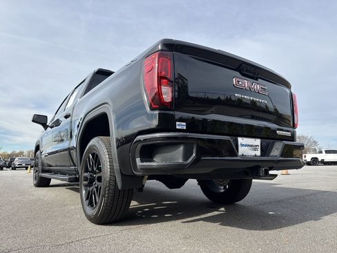 Used 2024 GMC Sierra 1500 Elevation image 8