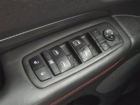 Used 2024 Dodge Durango GT image 27