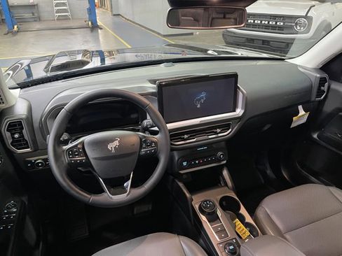 Certified 2025 Ford Bronco Sport Badlands AWD/4WD image 13