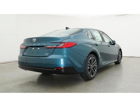 New 2026 Toyota Camry XLE image 24