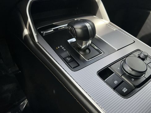 Used 2024 MAZDA CX-90 3.3 Turbo w/ Preferred Package image 29