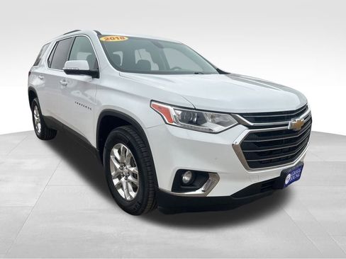 Used 2018 Chevrolet Traverse LT image 8
