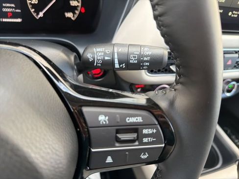 New 2026 Honda HR-V EX-L image 23