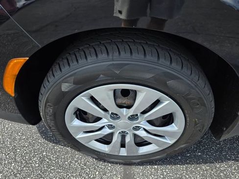 Used 2020 Kia Soul LX FWD image 23